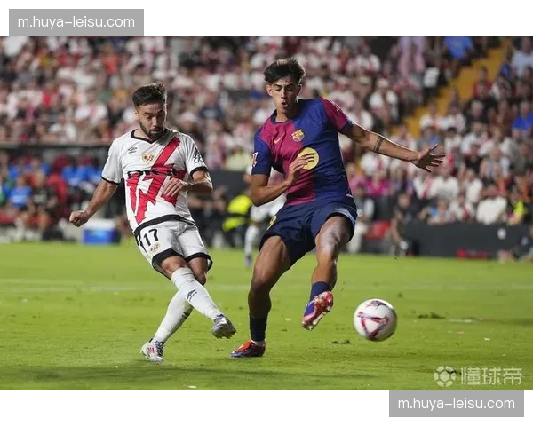 西斯进球再度被取消,巴列卡诺攻击手越位判罚困扰整场 西斯进球再度被取消,巴列卡诺攻击手越位判罚困扰整场